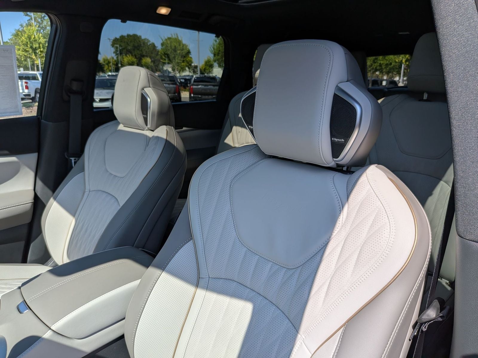 2027 INFINITI QX60 Autograph