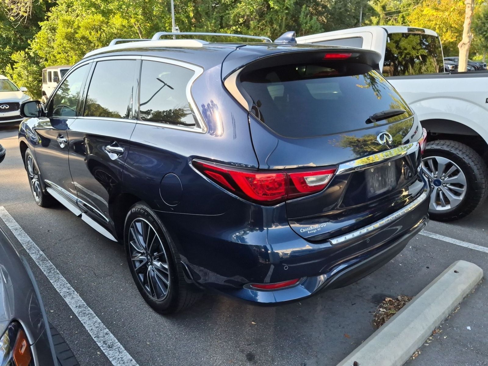 2017 INFINITI QX60 Base