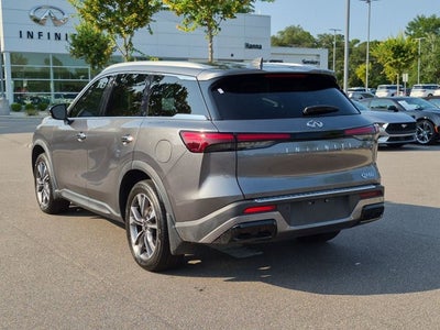 2023 INFINITI QX60 LUXE