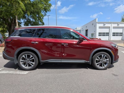 2023 INFINITI QX60 LUXE