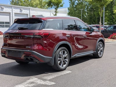 2023 INFINITI QX60 LUXE