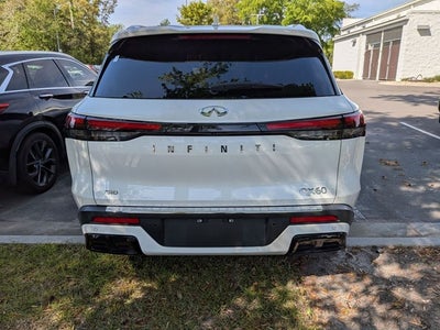 2023 INFINITI QX60 LUXE