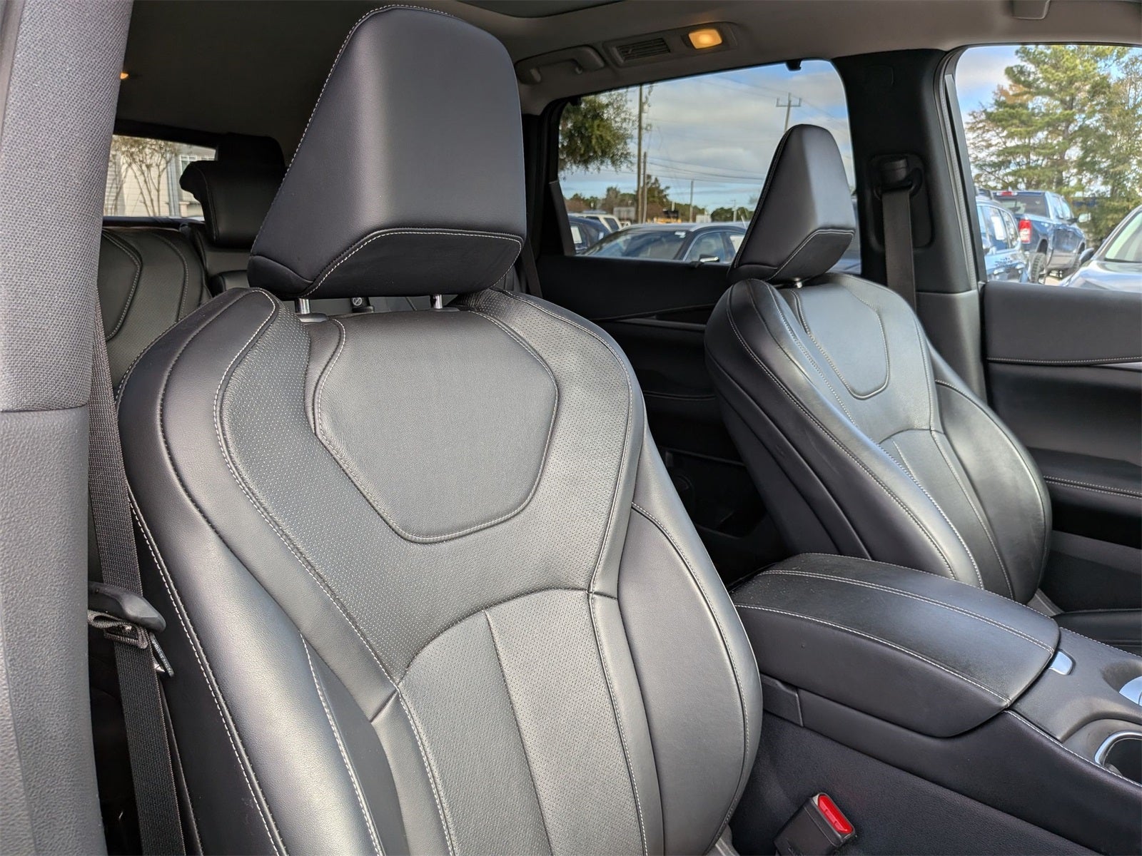 2022 INFINITI QX60 Sensory