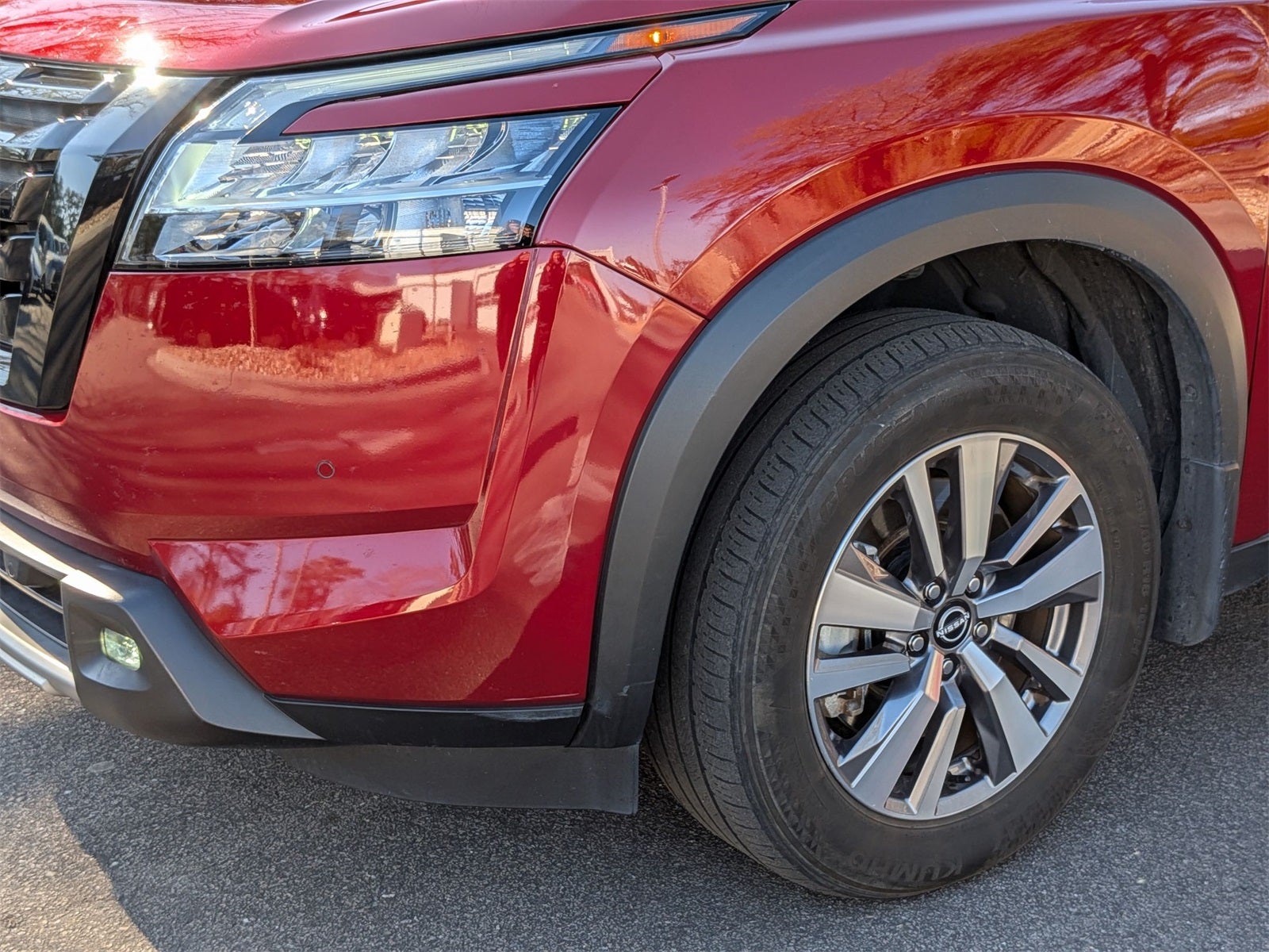 2022 Nissan Pathfinder SL