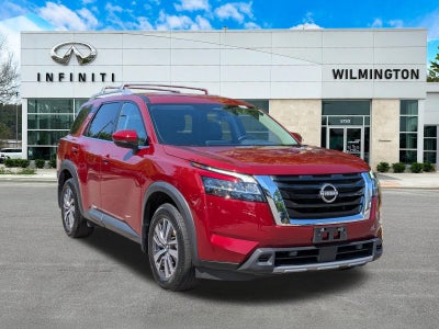 2023 Nissan Pathfinder SL