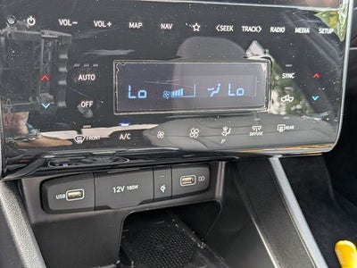 2023 Hyundai Santa Cruz SEL Premium