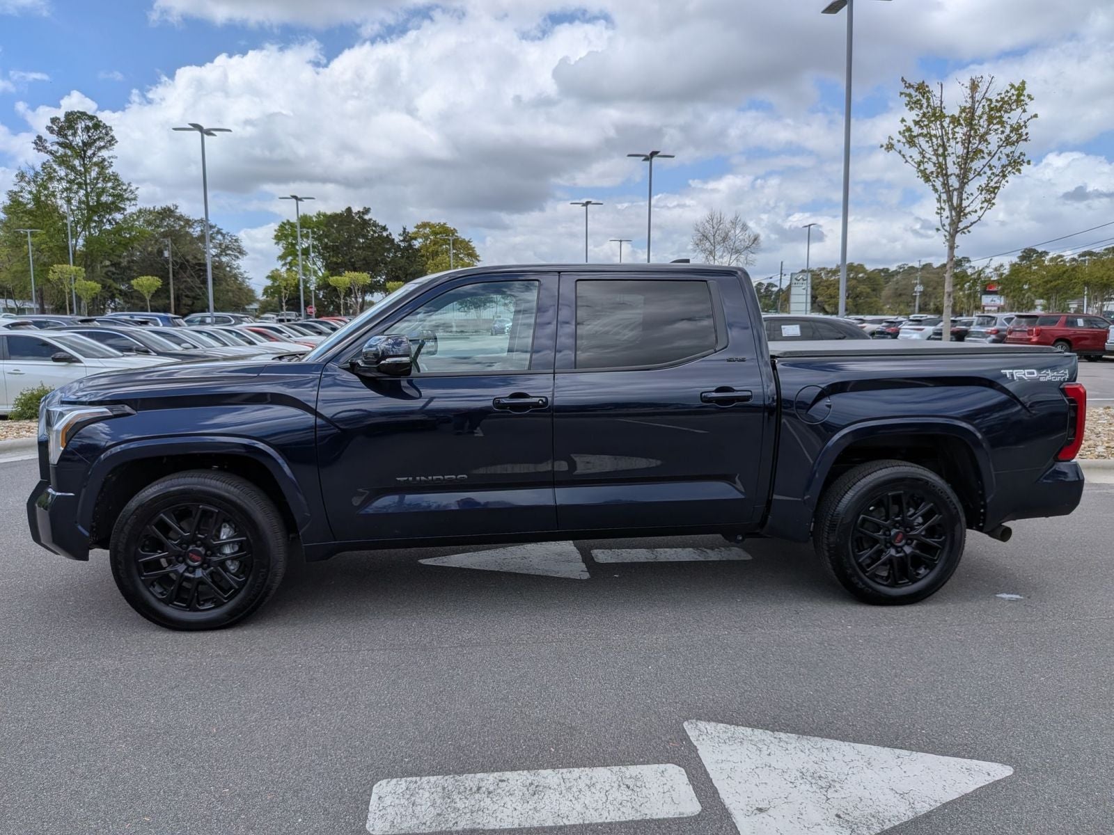 2024 Toyota Tundra SR5
