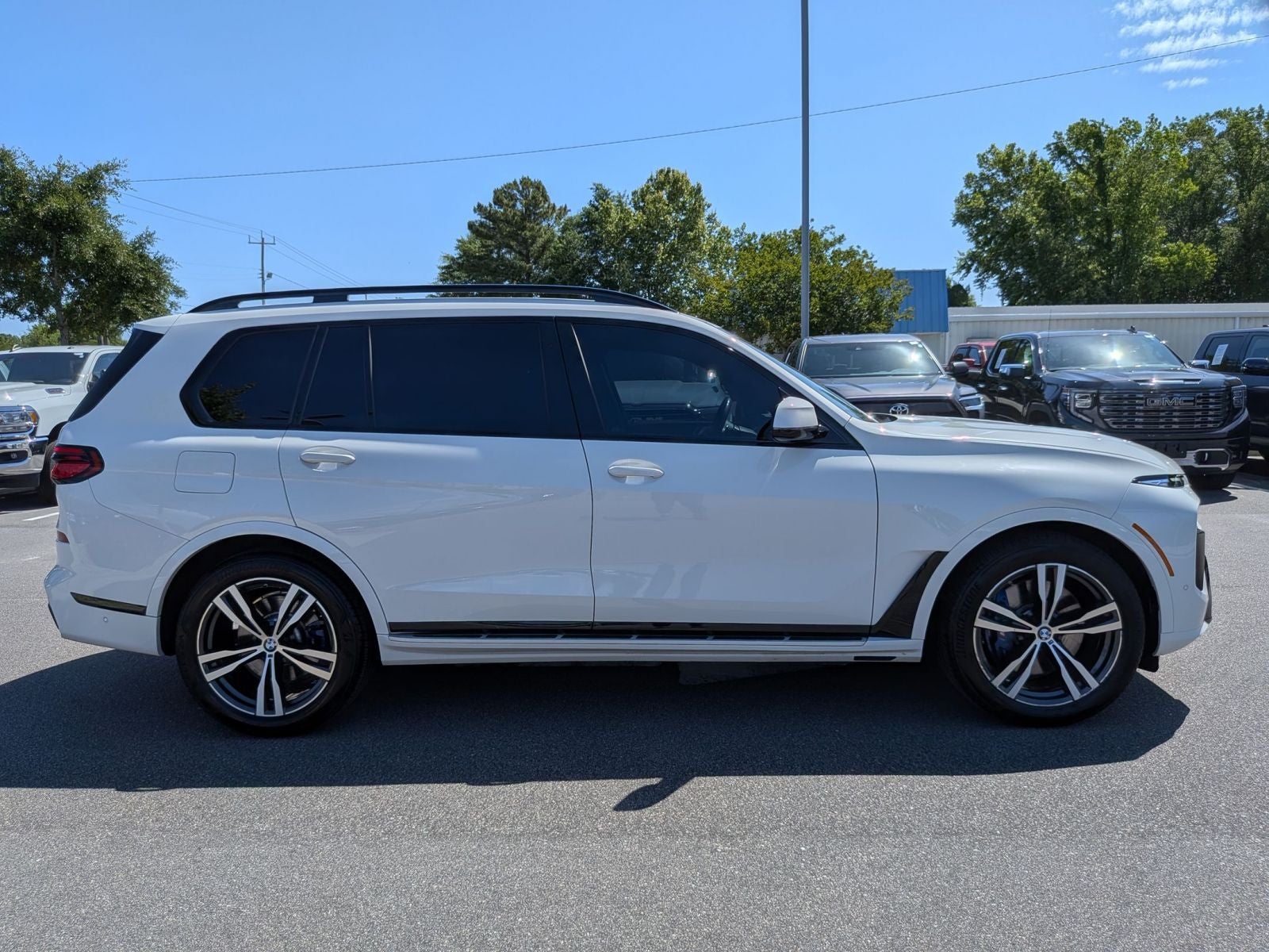 2024 BMW X7 xDrive40i