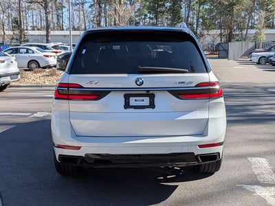 2024 BMW X7 xDrive40i