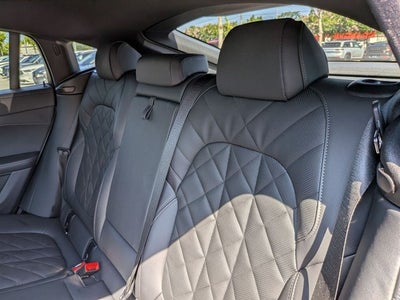 2025 BMW X6 xDrive40i