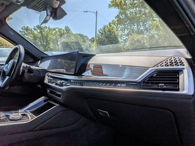 2025 BMW X6 xDrive40i