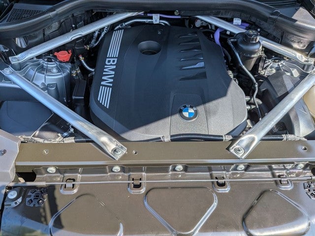 2025 BMW X6 xDrive40i