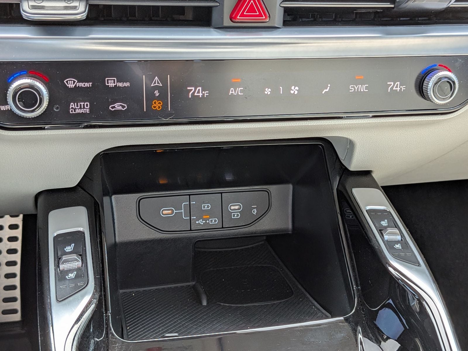 2024 Kia Sorento SX