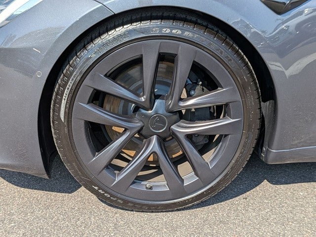2021 Tesla Model S Plaid