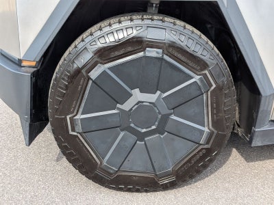 2024 Tesla Cybertruck Base