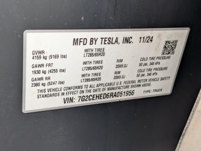 2024 Tesla Cybertruck Base
