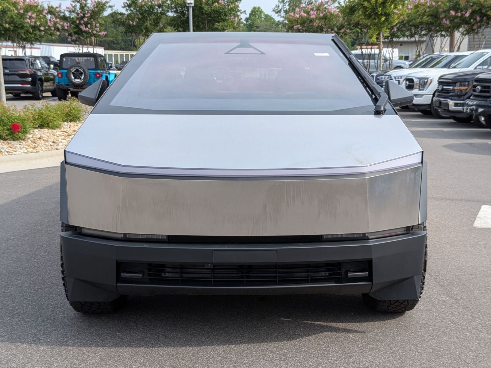 2024 Tesla Cybertruck Base