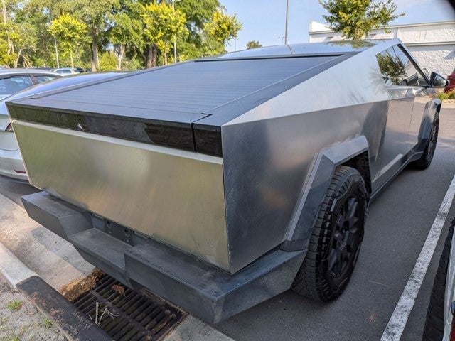 2024 Tesla Cybertruck Base