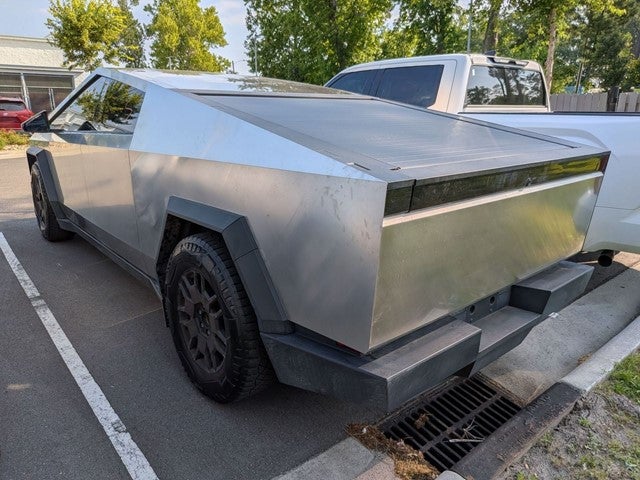 2024 Tesla Cybertruck Base