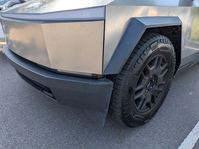 2024 Tesla Cybertruck Base