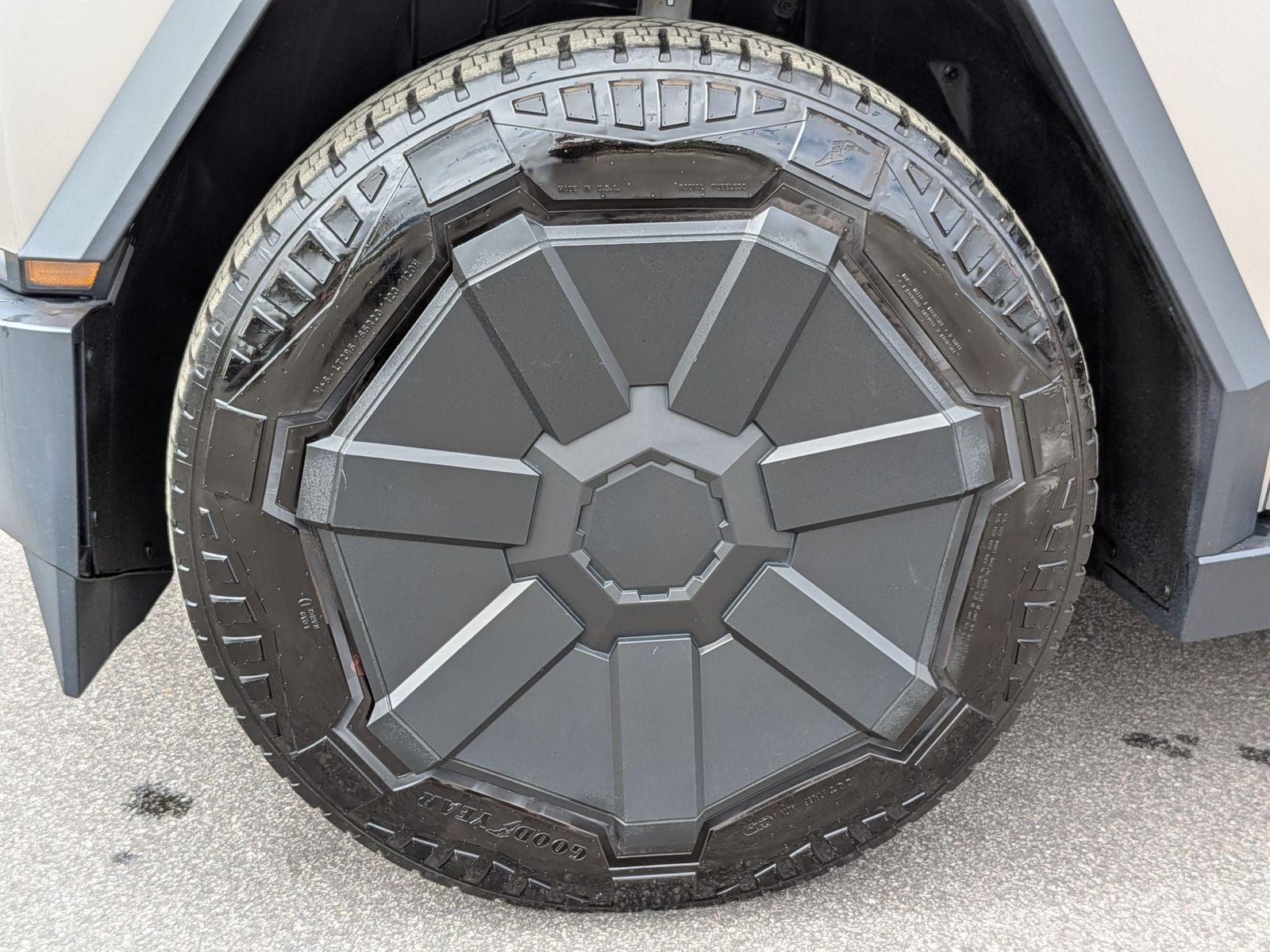 2024 Tesla Cybertruck Base Foundation