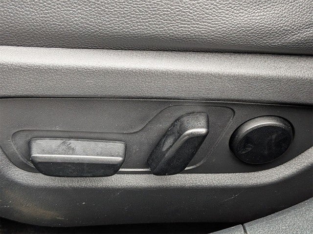 2024 Mazda Mazda CX-50 2.5 S Premium Package