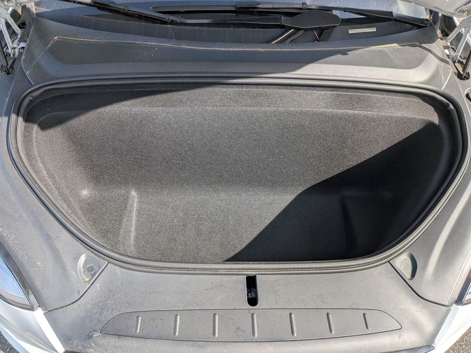 2022 Tesla Model X Base