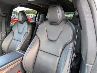 2022 Tesla Model X Base