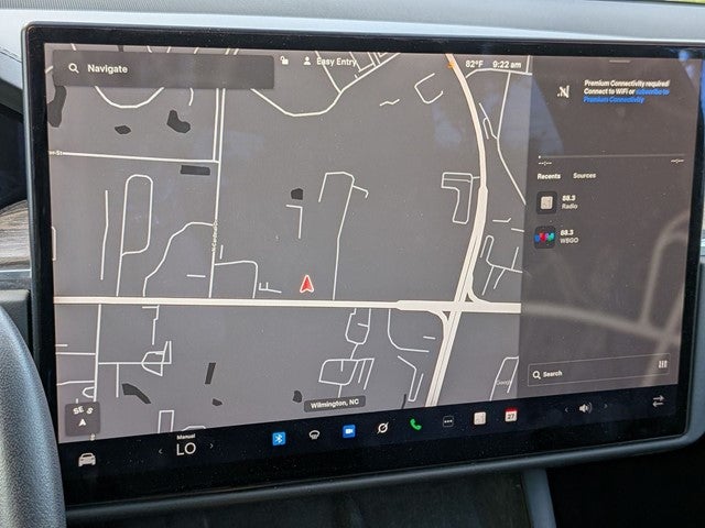 2022 Tesla Model X Base