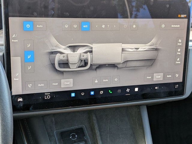 2022 Tesla Model X Base