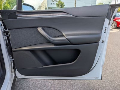 2022 Tesla Model X Base