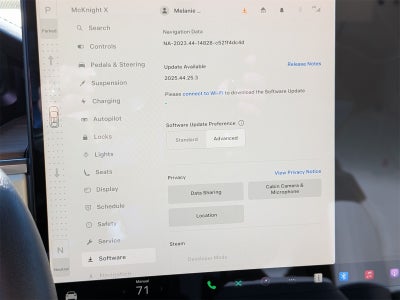 2022 Tesla Model X Base
