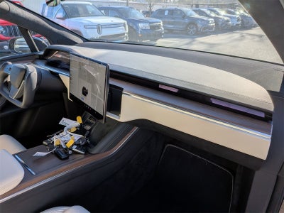 2022 Tesla Model X Base