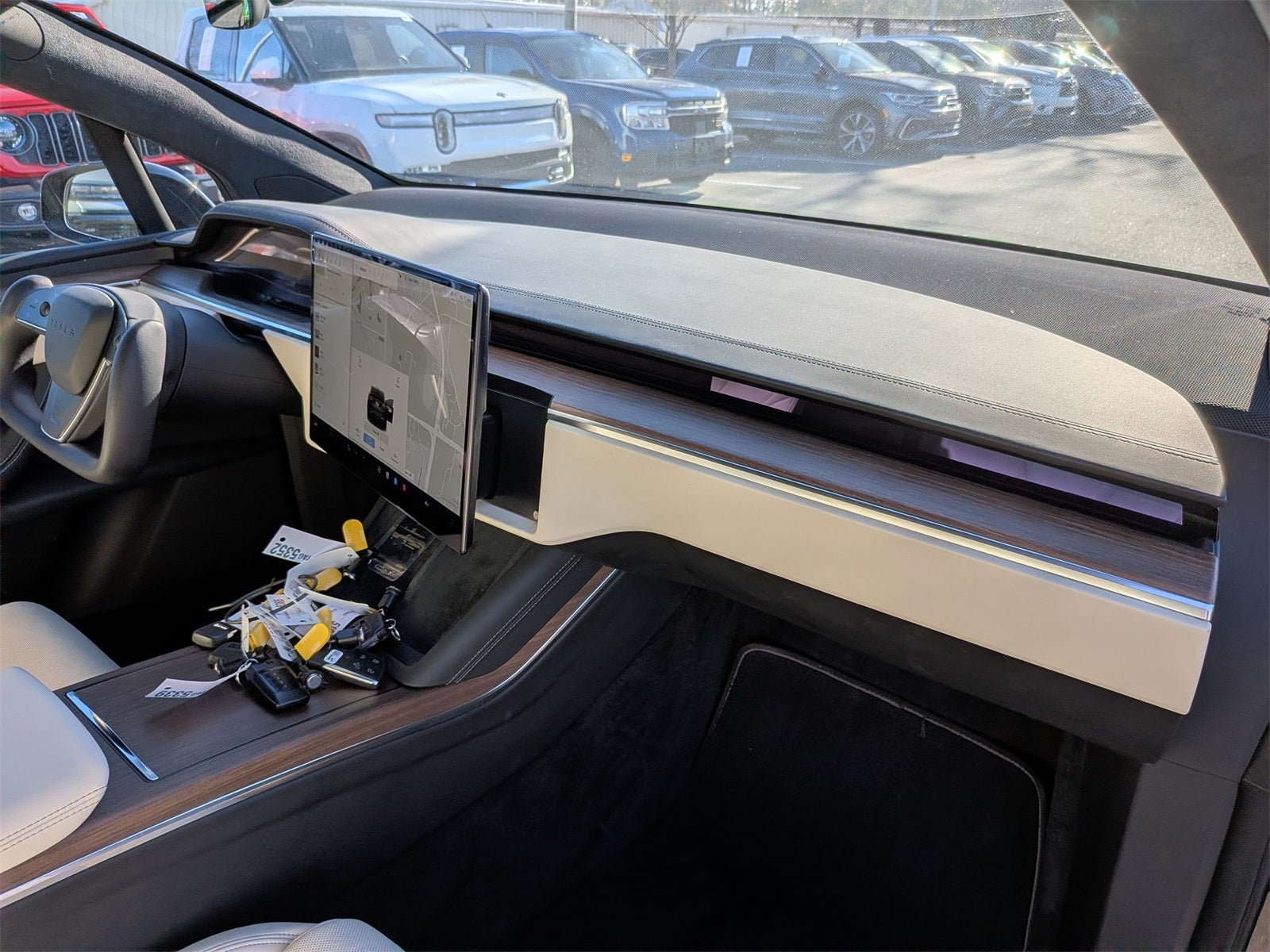 2022 Tesla Model X Base