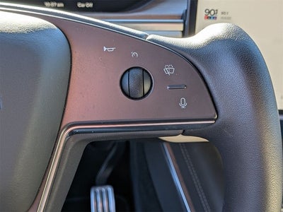 2022 Tesla Model X Base