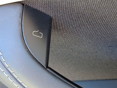 2022 Tesla Model X Base