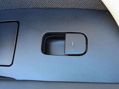 2022 Tesla Model X Base