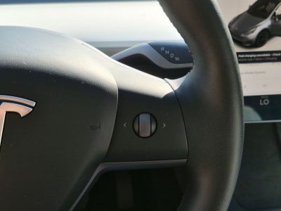2025 Tesla Model Y Long Range