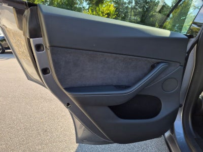 2025 Tesla Model Y Long Range