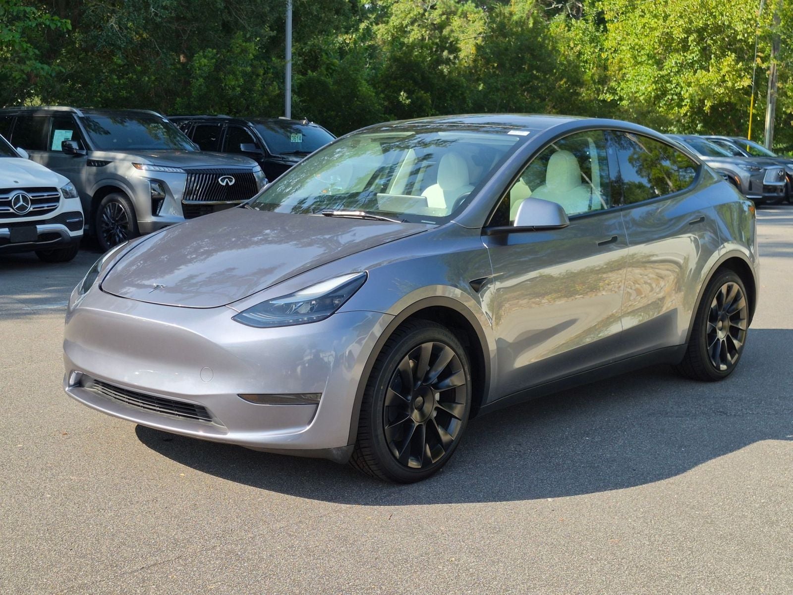 2025 Tesla Model Y Long Range