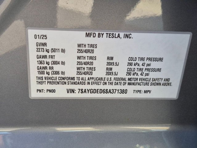 2025 Tesla Model Y Long Range