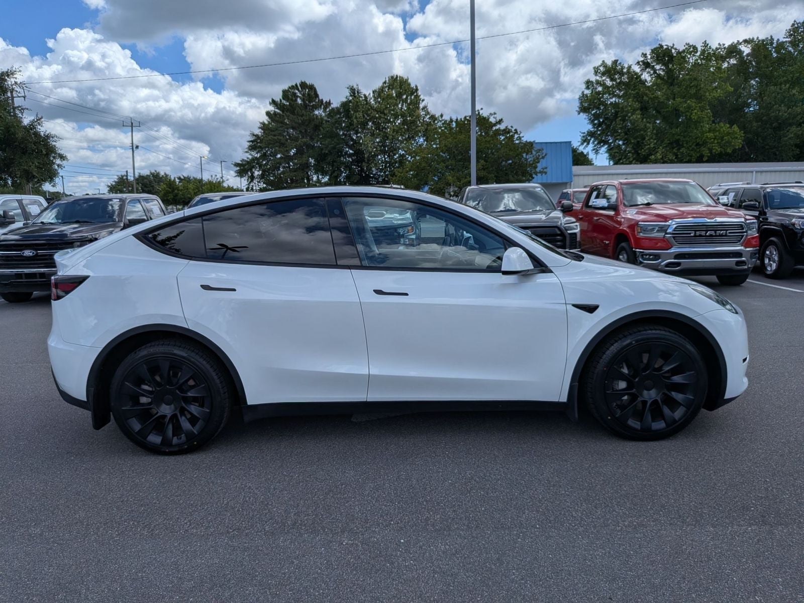 2023 Tesla Model Y Long Range