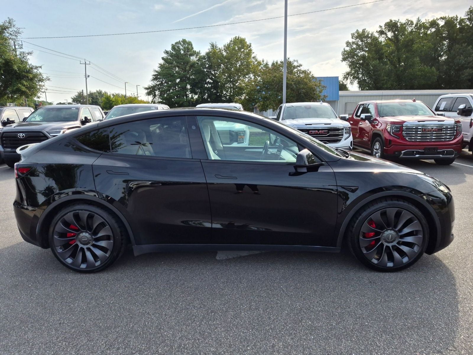 2023 Tesla Model Y Performance