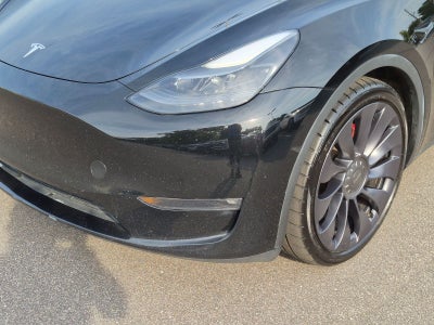2023 Tesla Model Y Performance