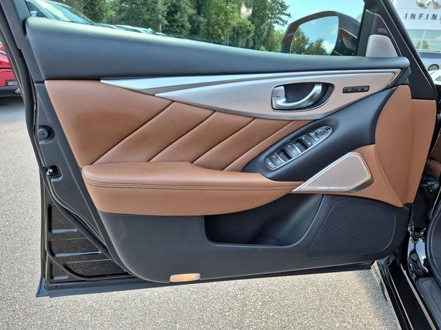 2023 INFINITI Q50 LUXE