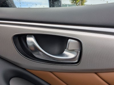 2023 INFINITI Q50 LUXE