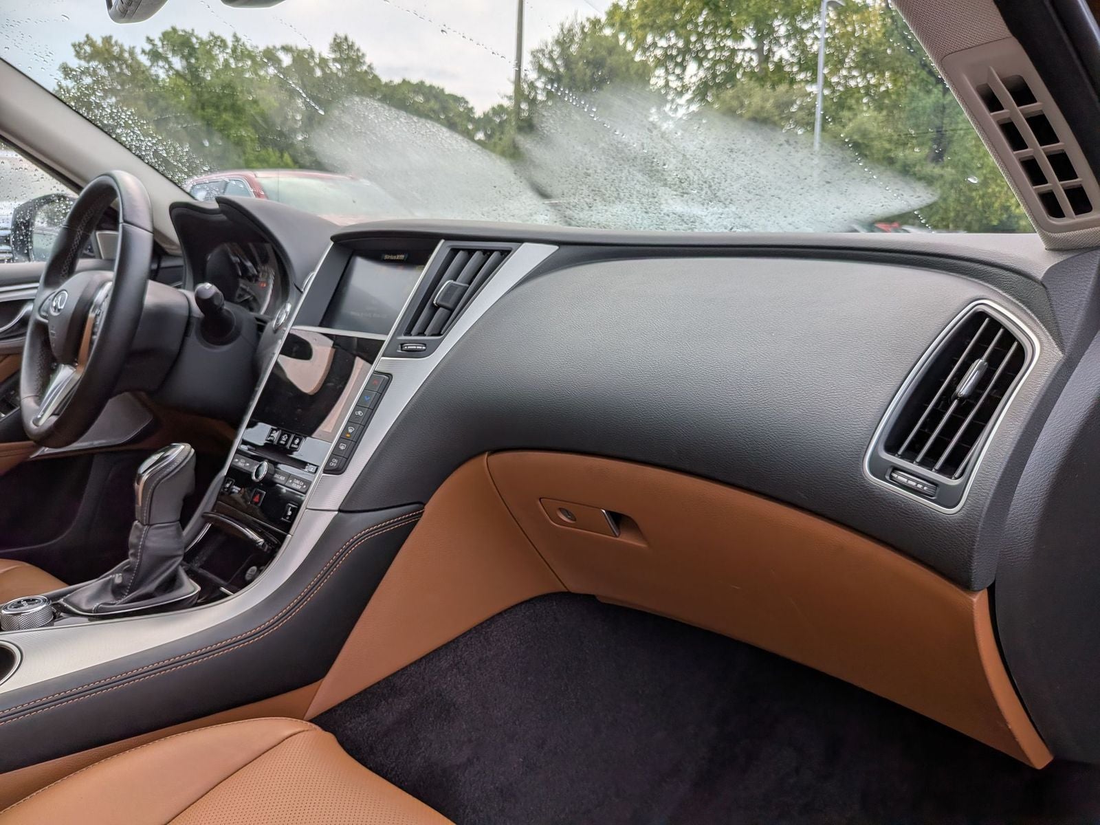 2023 INFINITI Q50 LUXE