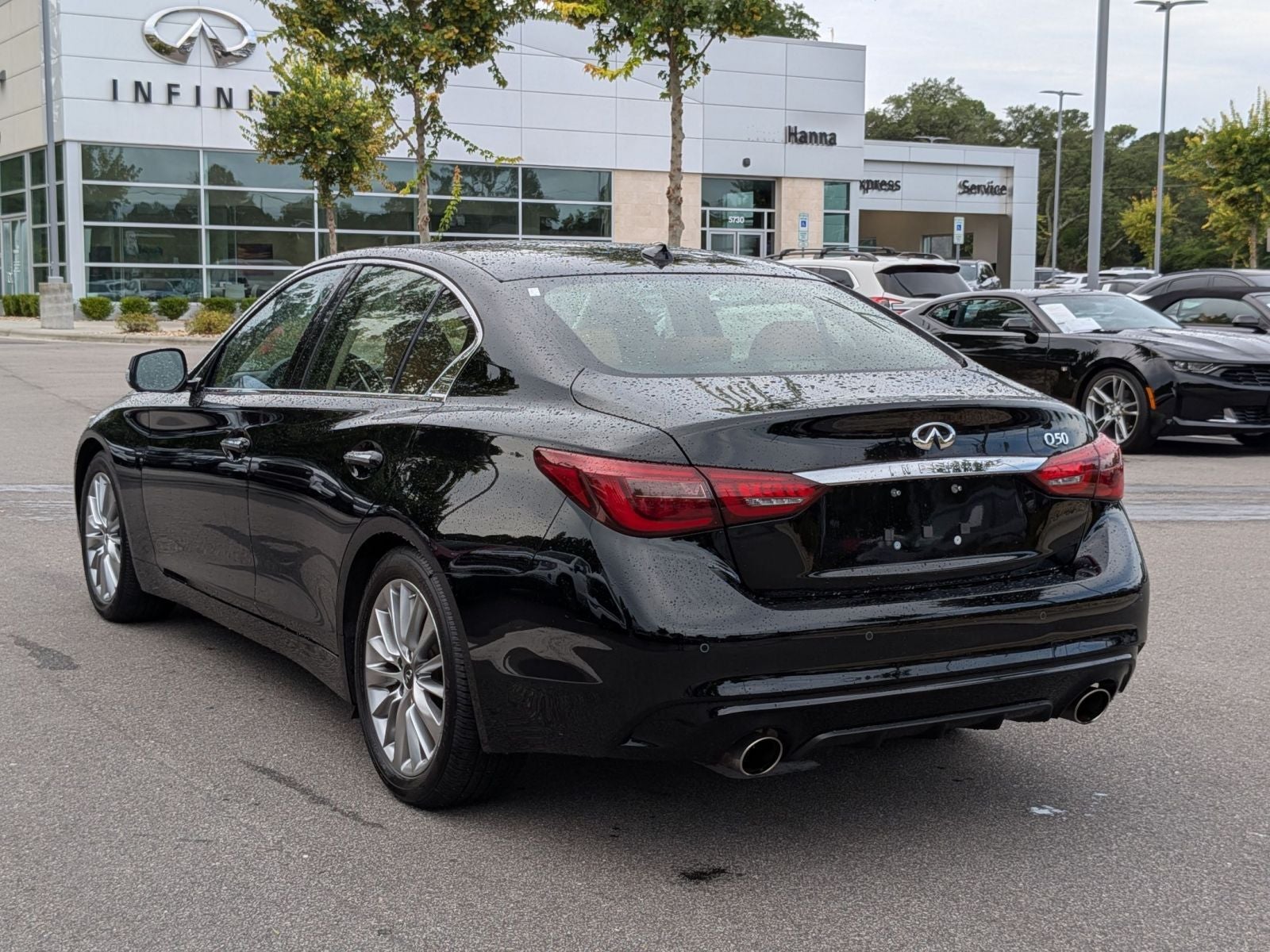2023 INFINITI Q50 LUXE