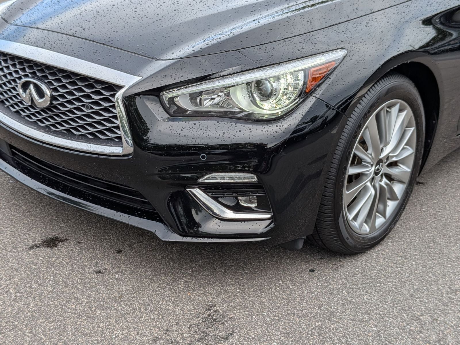 2023 INFINITI Q50 LUXE