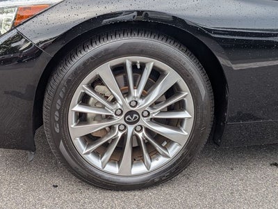 2023 INFINITI Q50 LUXE